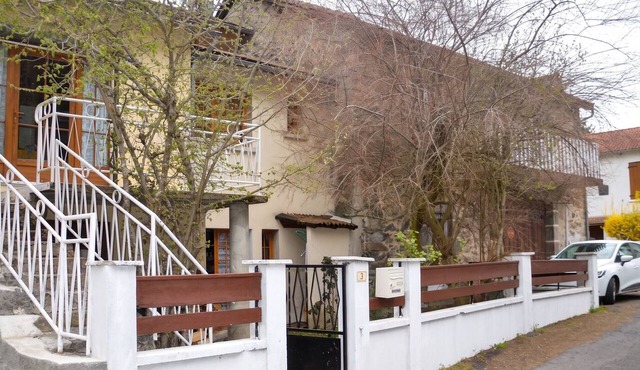 Homerez - House in Ferrières-Saint-Mary