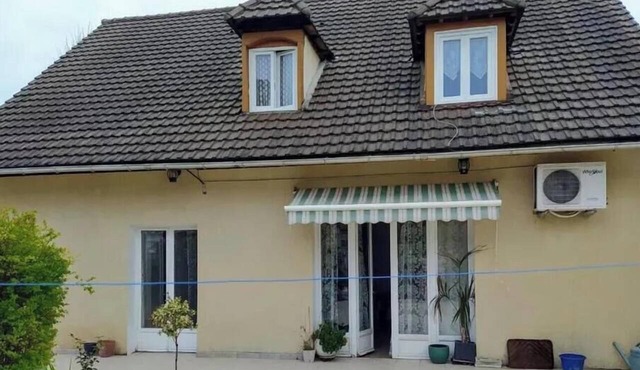 Homerez - House Aulnay in Aulnay-sous-Bois