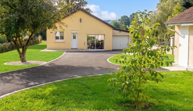 Homerez - House in Thil-sur-Arroux