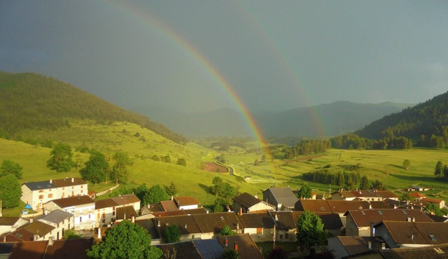 Homerez - House in Comus - mountain view