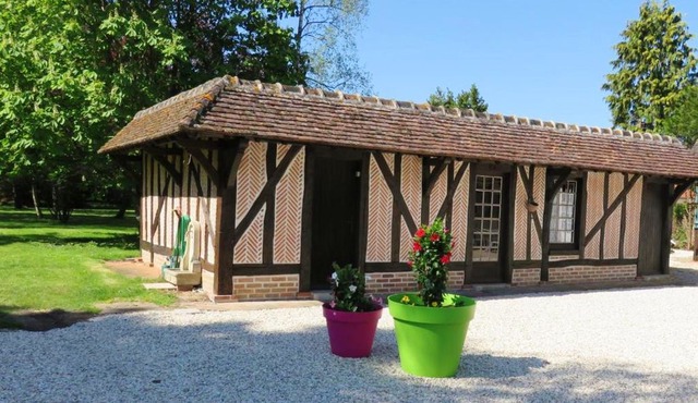 Homerez - Nice house for 2 ppl. with garden and terrace at Souvigny-en-Sologne