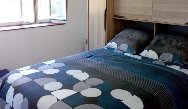 Homerez - Nice house for 5 ppl. with garden and terrace at Chevannes