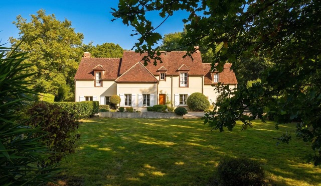 Homerez - Villa in Chailly-en-Brie