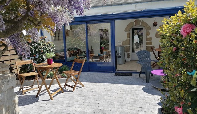 House for 5 with terrace, garden & veranda