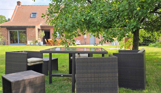 House, pets allowed, quiet - 11 guests