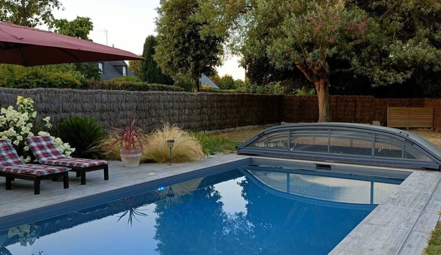 House with heated pool
