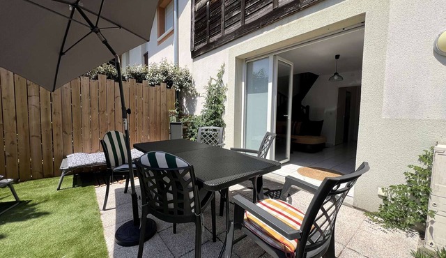 House with parking, pets allowed - 4 guests