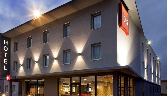 ibis Clermont Ferrand Nord Riom