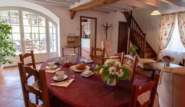 Inn Courcelles, 4 bedrooms, 8 people