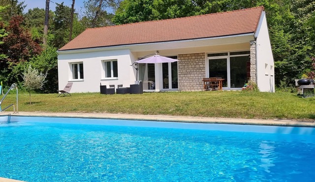 Jolie Maison en Pleine Foret