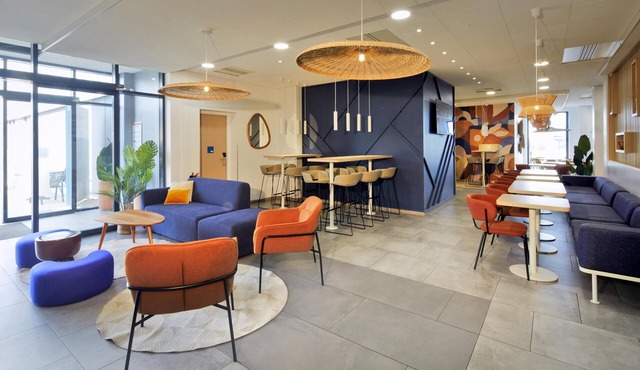Kyriad ECO - Clermont Ferrand Estaing