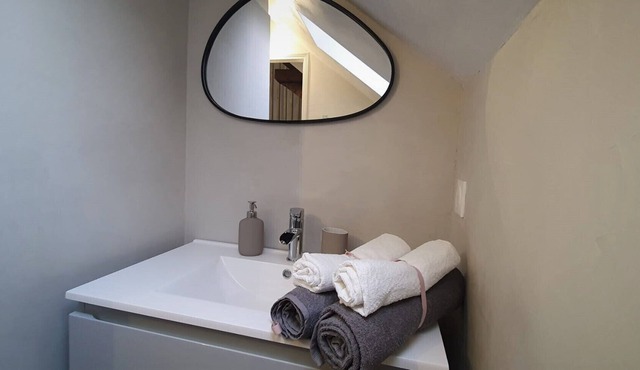 L'Echapée Moretaine, Townhouse in the historic heart of Moret