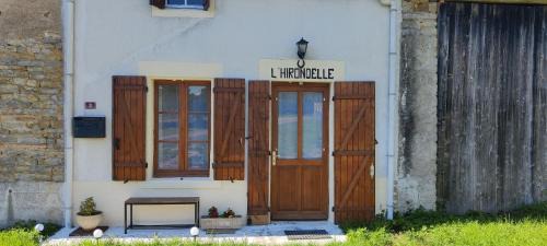 L'hirondelle