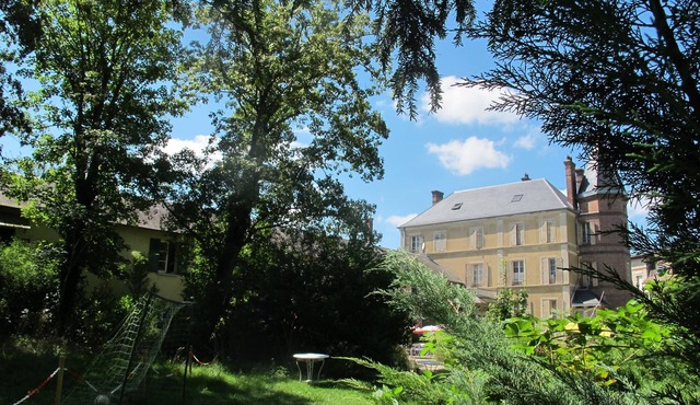 La Casa" apartment on the banks of the Loing, ideal for a family holiday.