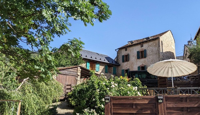 La Ferme des Astres: Stunning Charm and Breathtaking Views!