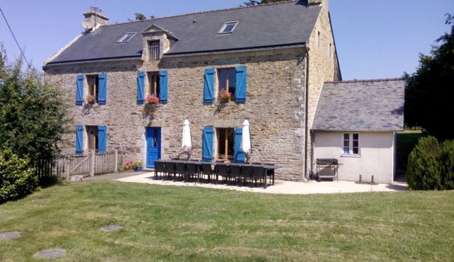 La Fermiere - Gite with covered pool in South Brittany
