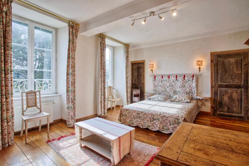 La Haute Barre - Maison XVIIIe jardin - cheminée