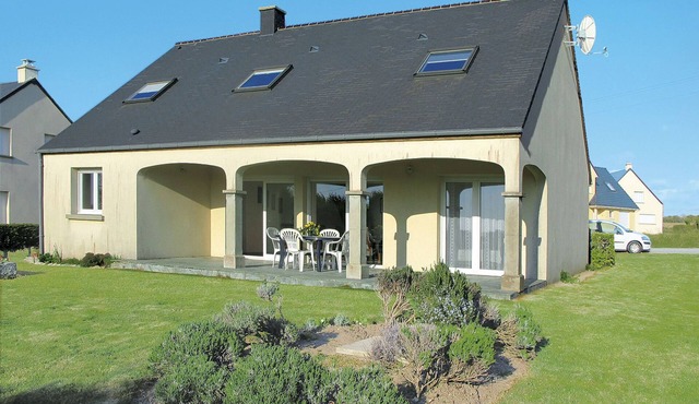 La Jolie Vague by Interhome
