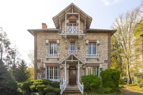La Maison des 2 Rives - Avec jacuzzi beau jardin