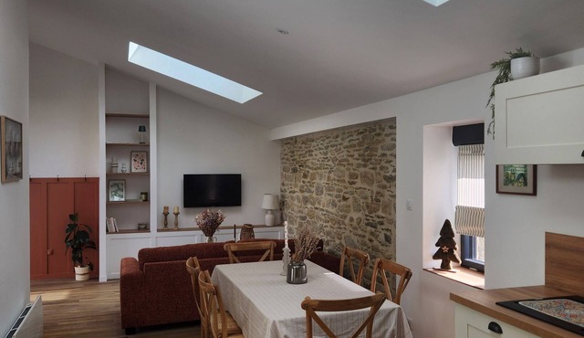 La Parenthèse - Vacation Rental for 4 People with Private Spa, Finistère