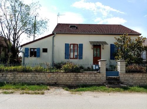 LA PETITE MAISON