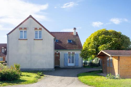 La Sandillonnaise - Maison Classée 3 étoiles climatisée - 5 chambres à seulement 15 minutes d'Orléans et 20 mn de la Ferté St Aubin et de Châteauneuf sur Loire