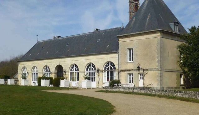 La Tour Enchantee - Castle Stay