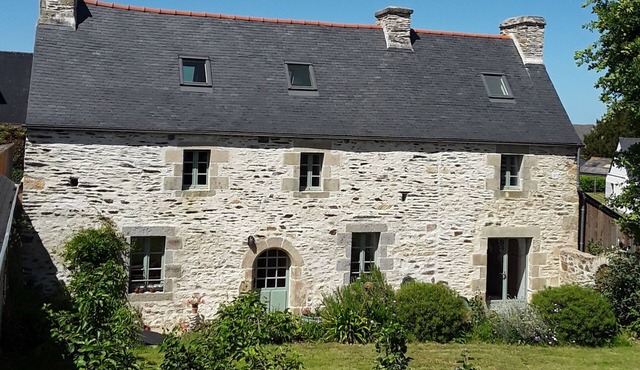 Large country house 7km from beaches