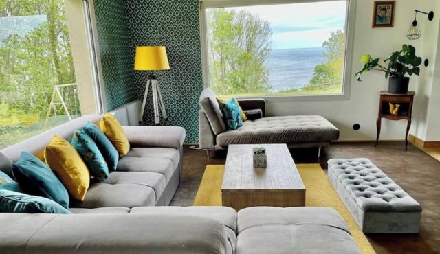 Large villa with sea view and Spa + Animal farm
