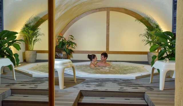 Le clos champagnac at Hotel Golf Chateau de Chailly