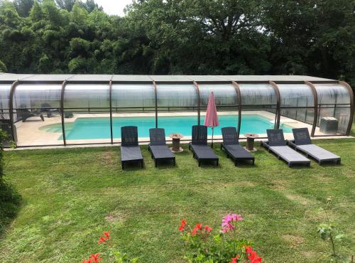 Le Cottage de Laugère - Gite avec piscine
