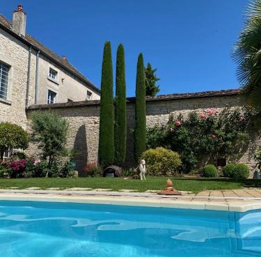 "LE JARDIN" Chambre de charme, piscine à Meursault