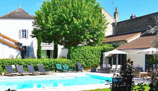 Le Jardin Secret de Beaune, Les Trois Portes