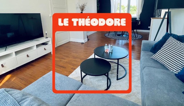 "Le Theodore" Appartement charmant proche gare avec place de parking devant, quartier très calme