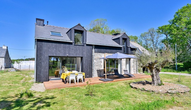 Les Agapanthes - 1000 m² de jardin
