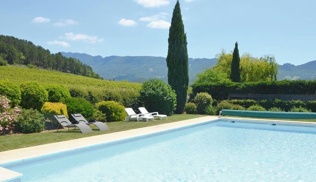 Les Cerisiers Vacation Rentals: Le Romarin, surrounded by nature and just a stone's throw from the Drôme River