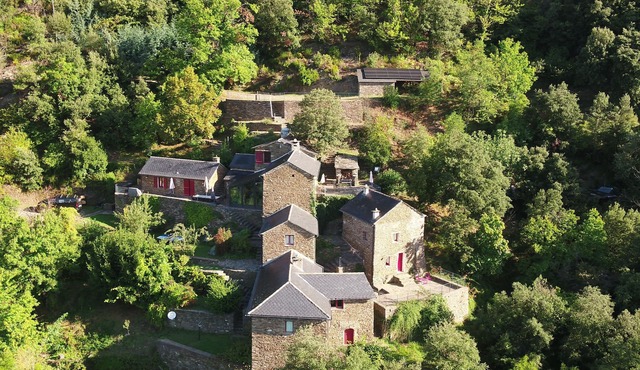 Les Avelacs