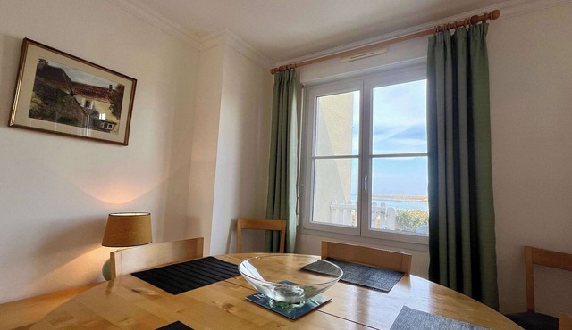Les pieds dans l eau Home - Waterfront Stay