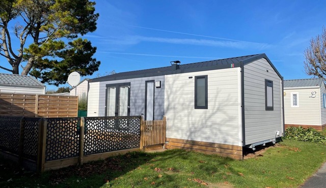 Location Mobilhome 4 Places Camping 5, mer à Pied Tout Près