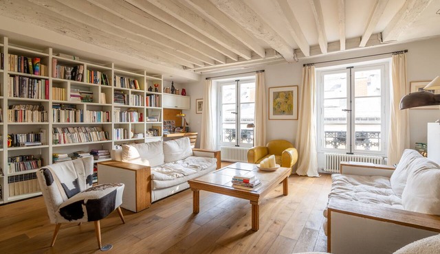 Loft Living on Luxembourg, by Veeve