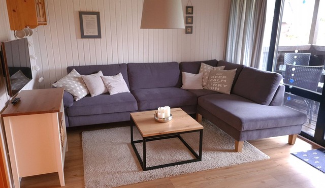 Log house with large garden - WiFi included - only 5 minutes to the beach in Ostseebad Damp