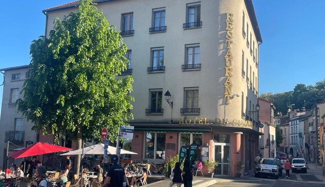 Logis Hôtel du Commerce