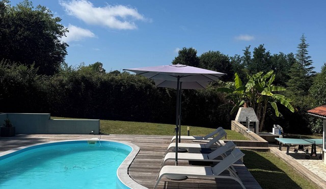 Loue Maison 4 Chambres Doubles, Jardin Arboré Et Piscine à 5 min de Guthary
