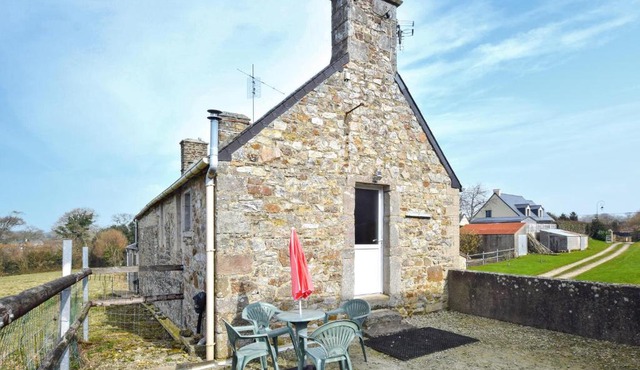 Lovely Apartment In Saint-Christophe-Du-Fo