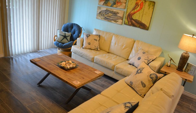 Luxurious Beach Side Family Retreat - 2 bd - 2 bath STR License 2024-0020 in South Padre Island