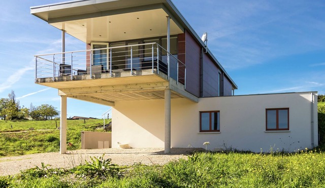 Luxurious Villa in Limeyrat France with private pool