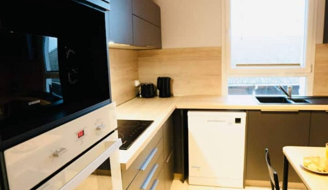 M.A.H 2 magnificent family apartment near Le Havre train station