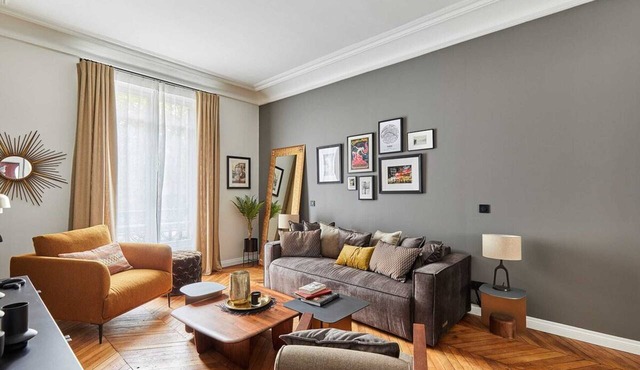 Magnificent new apartment Notre Dame de Paris
