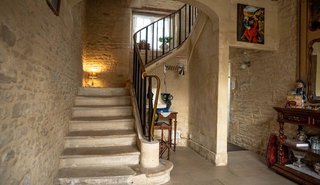 Magnificent studio with garden views