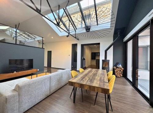 Magnifique loft industriel-chic avec patio